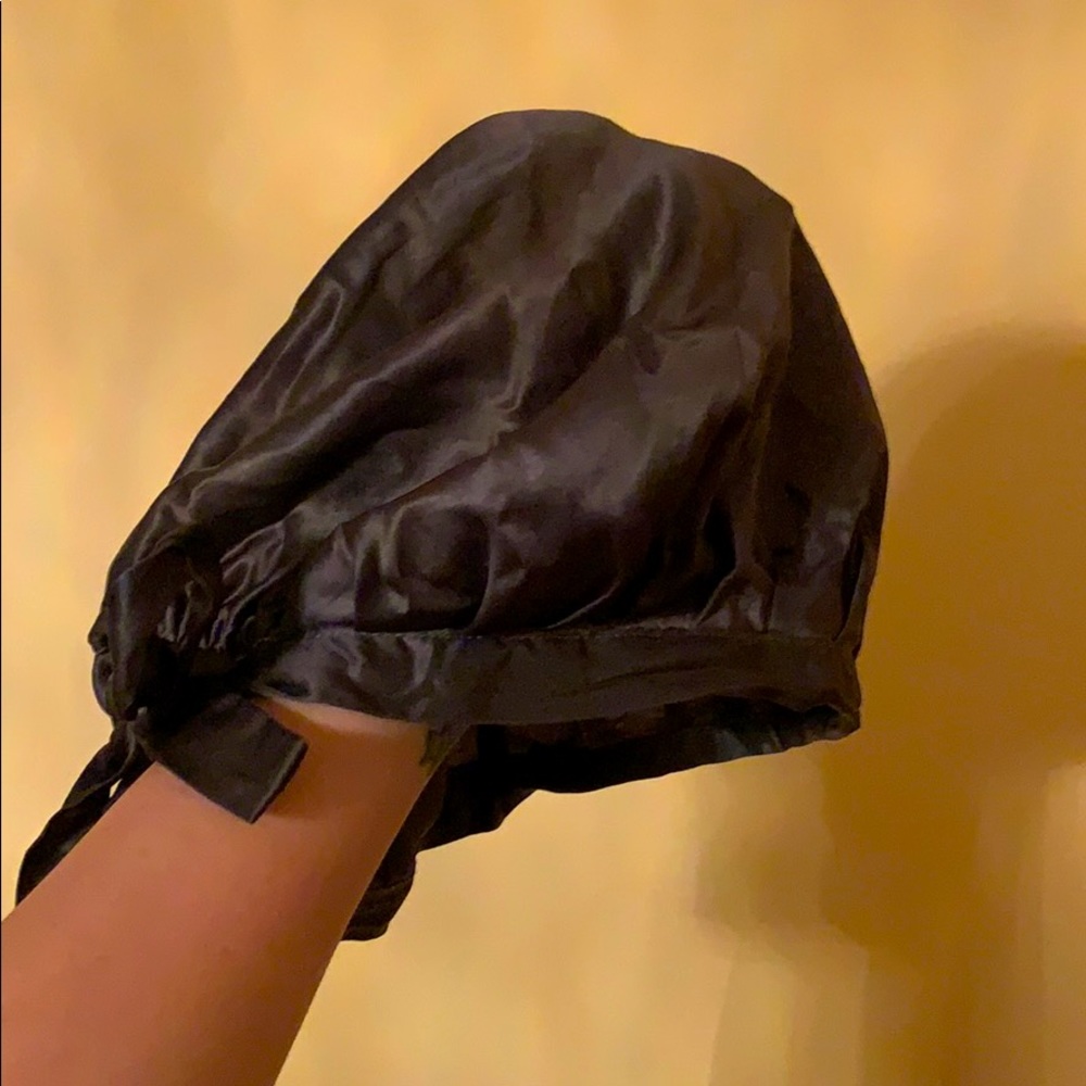 Silk sleeping cap (Strands of Silk)